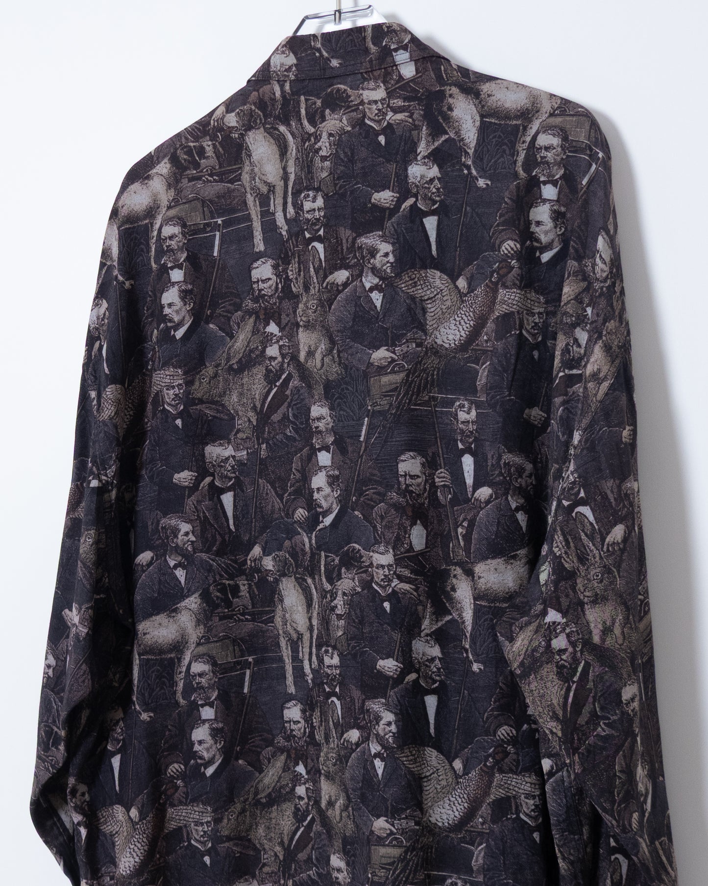 "byblos" all-over pettern rayon shirt