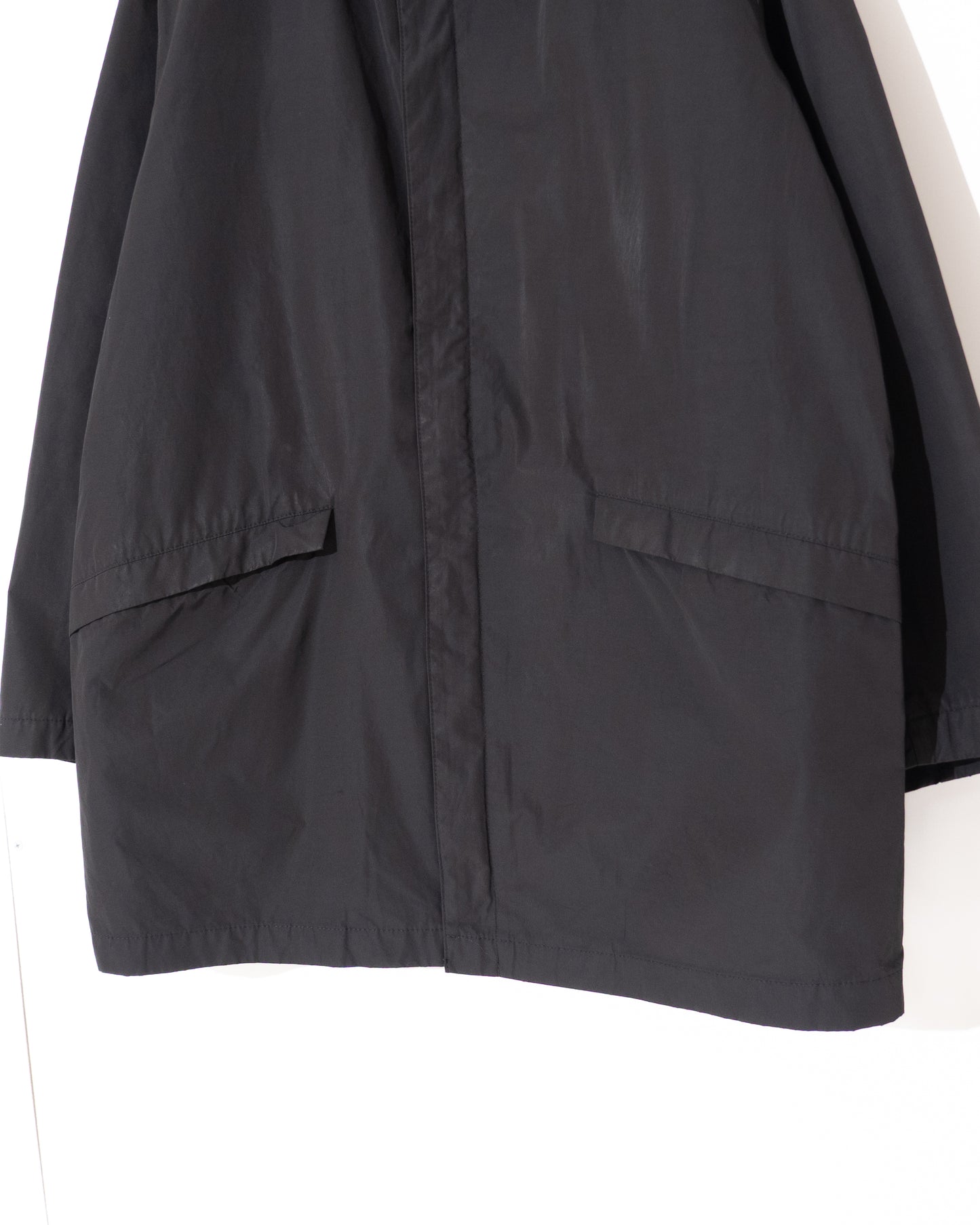 'HUGO BOSS' nylon half coat