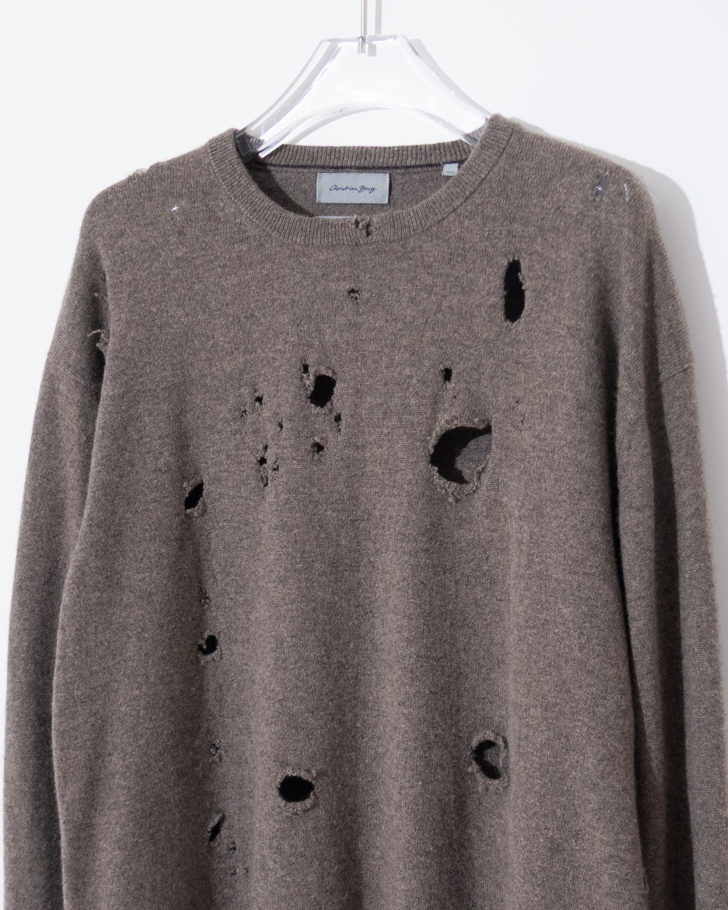 Damaged cashmere knit