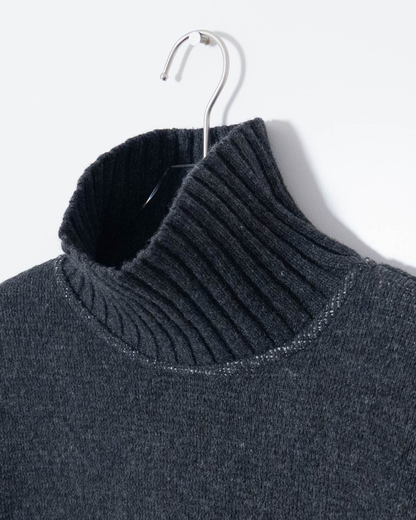 "OXBOW" SKOLPEN high-neck jacquard knit sweater