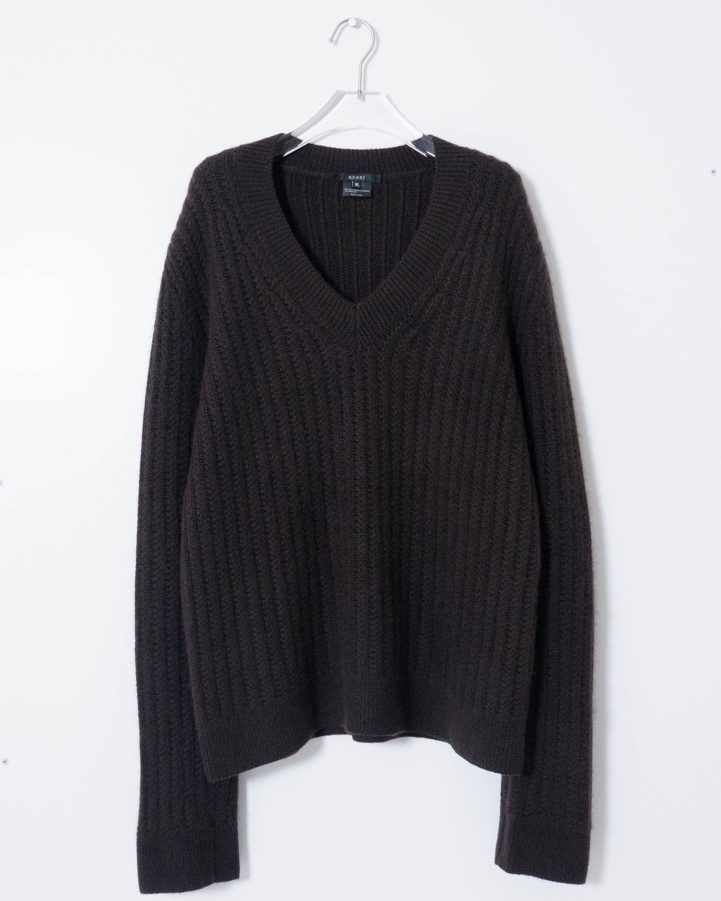 "GUCCI" v-neck rib knit sweater
