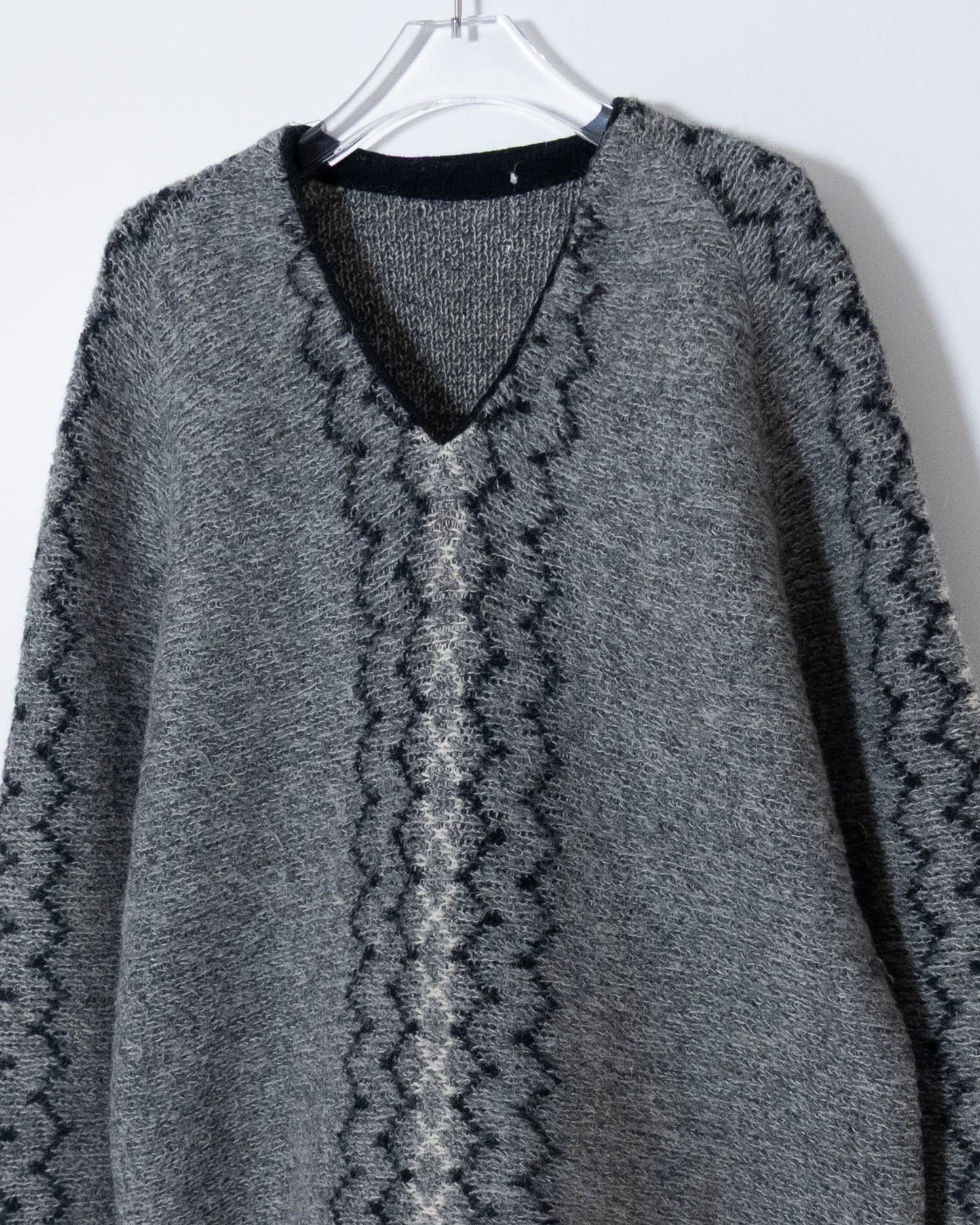Vintage v-neck pattern mohair knit sweater