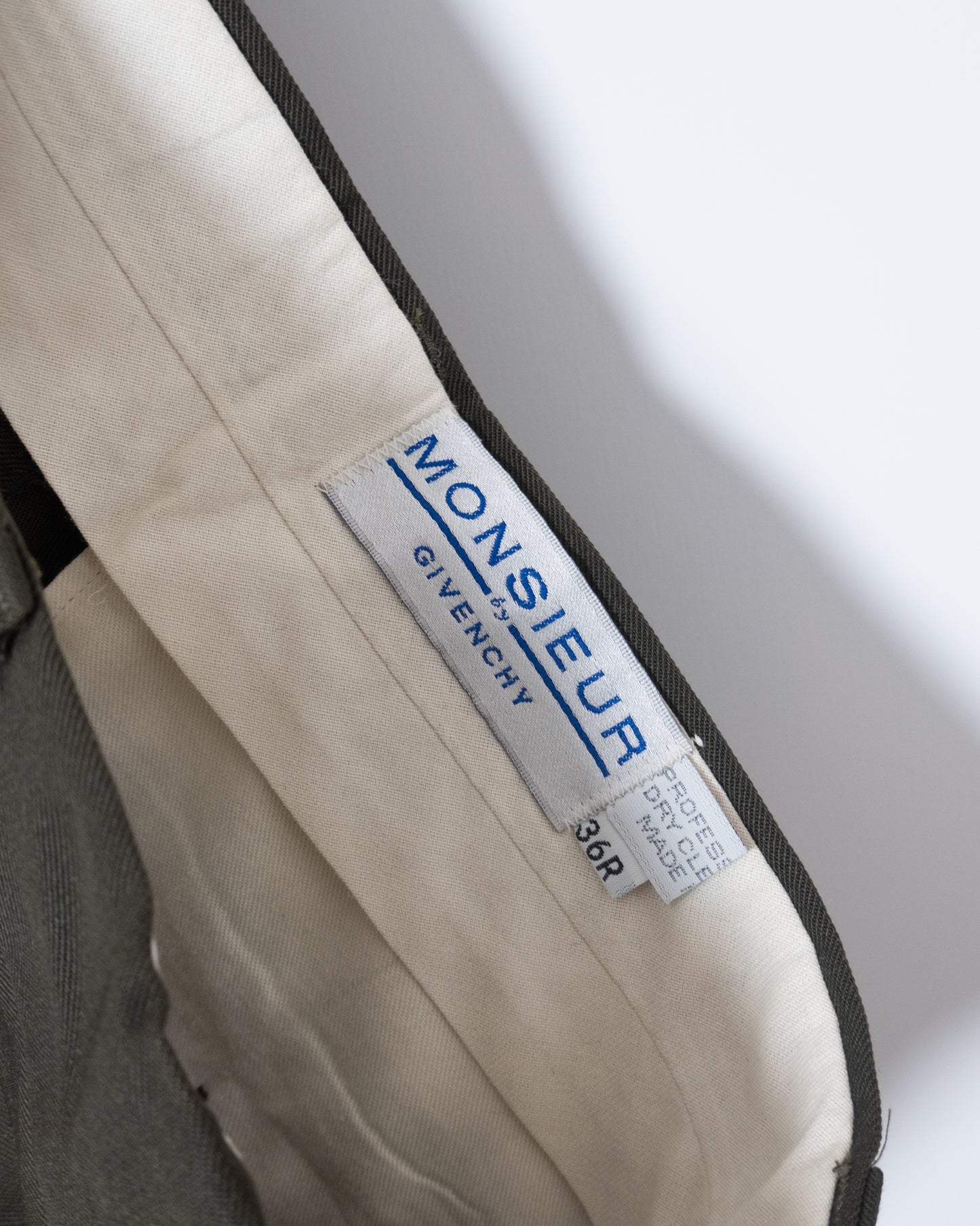 "MONSIEUR GIVENCHY" wool tuck slacks