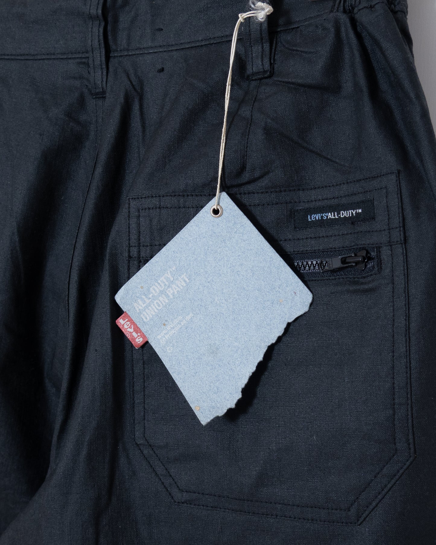 "Levi's ALL DUTY” coated cotton linen easy pants